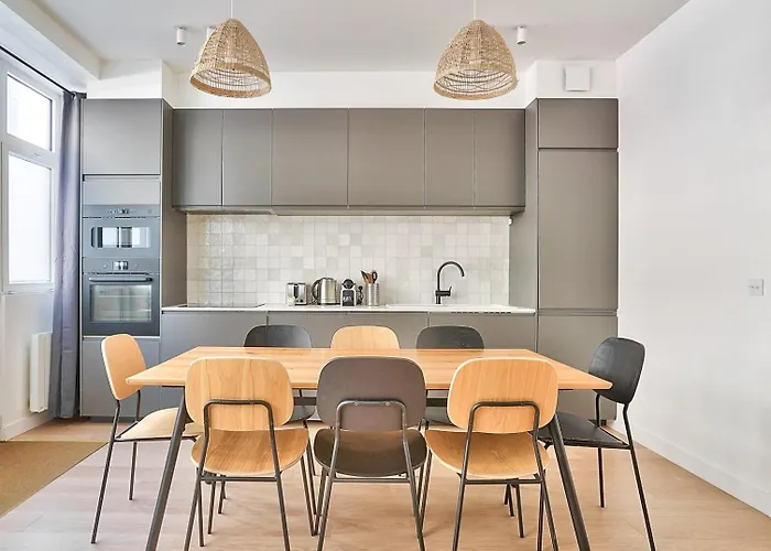 Guestready - Modern Flat Near Latin Quarter!