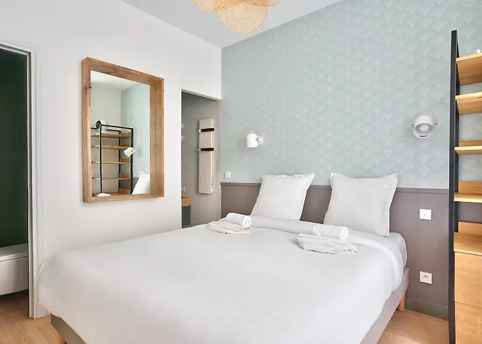 Guestready - Modern Flat Near Latin Quarter!